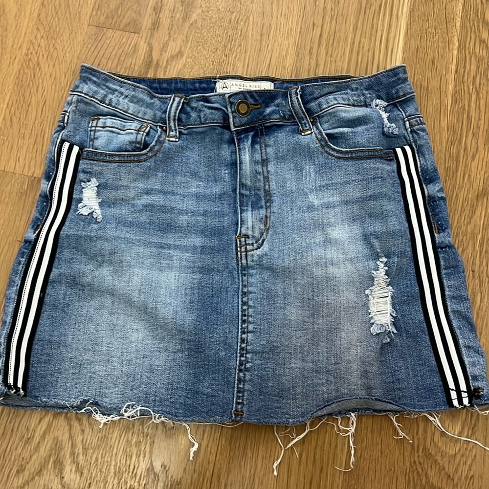 Angel Kiss Jean Skirt